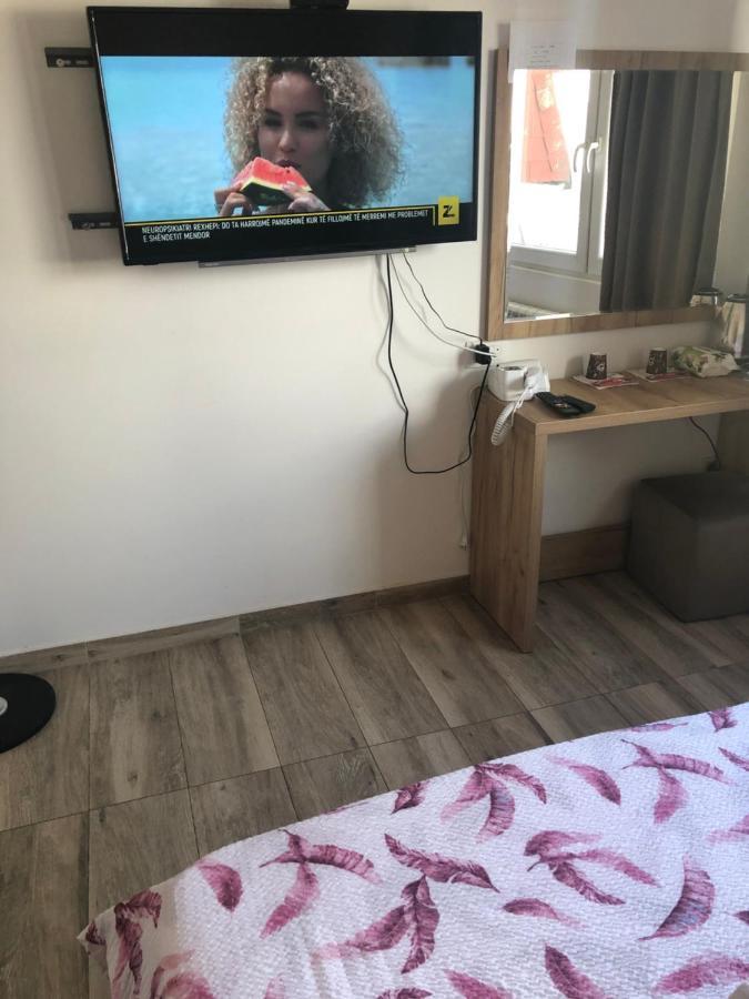Prishtina Newborn Abc Room Приштина Экстерьер фото